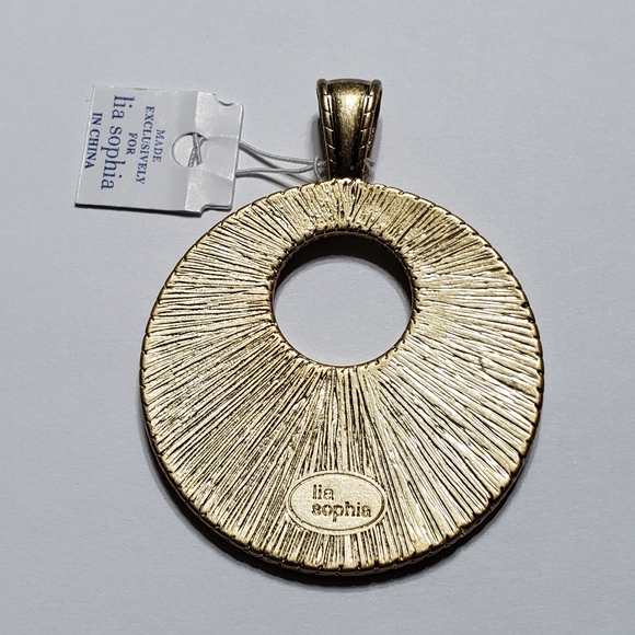 Lia Sophia Pendant! - Picture 2 of 7
